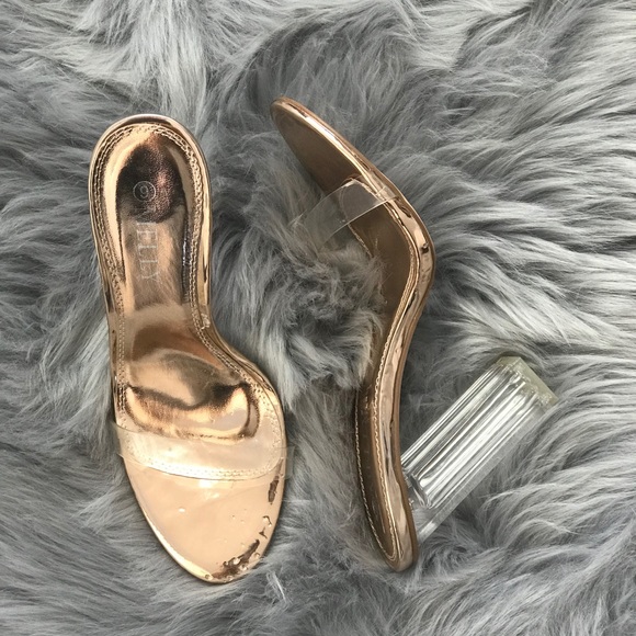 Shoes - Clear Heels 👠‼️